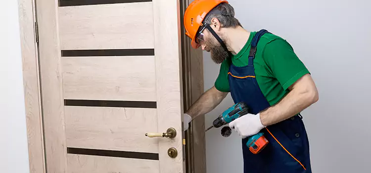 Replace Internal Door Handle with Lock Bellflower